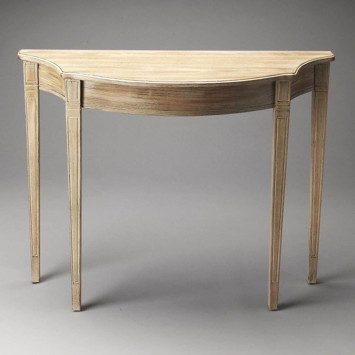 Discount 𧨠Wood Butler Specialty Masterpiece Chester Console Table π